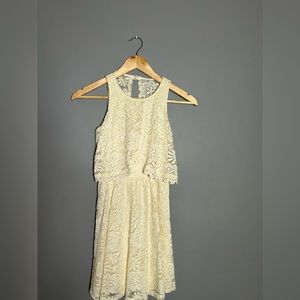 Cream youth floral dress.
